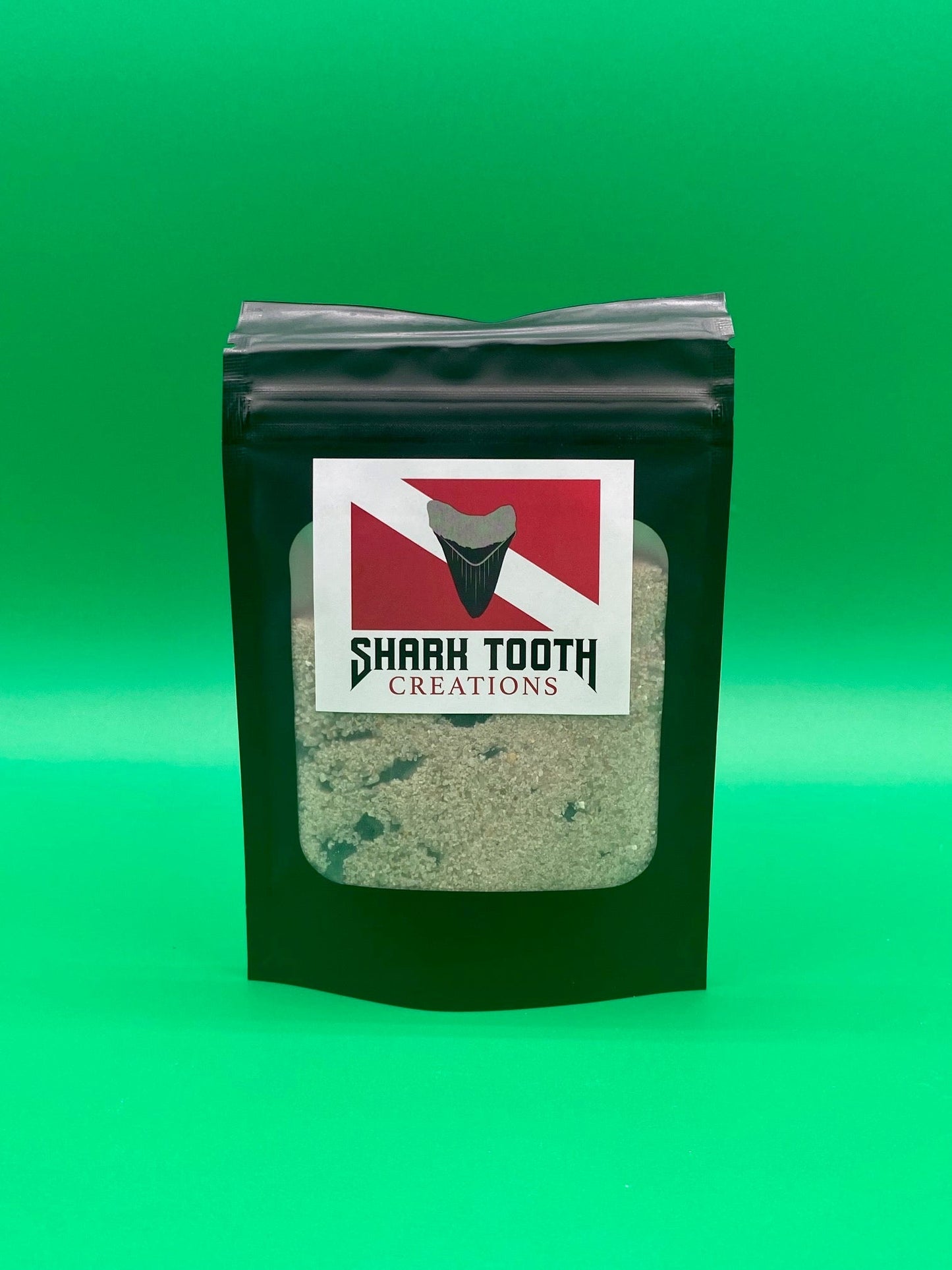 Auction : 2 PACK - Shark Tooth Sand Kit - 30 Pieces - Beach/ River Teeth ( OVER 60+ teeth in total )